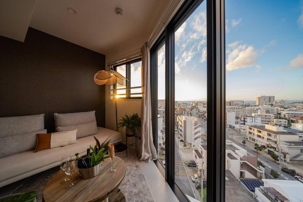 Ferienwohnung The Penthouse Ginowan Urasoe Exterior foto