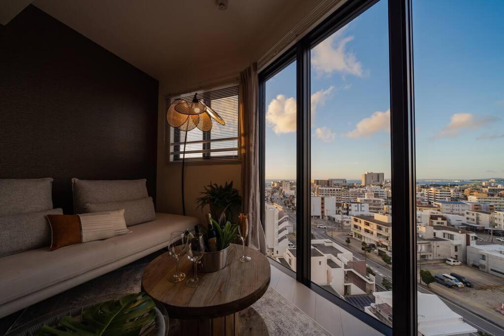Ferienwohnung The Penthouse Ginowan Urasoe Exterior foto